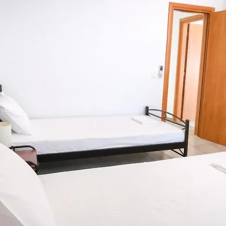 Blue Calm House Kythnos بيت للعطل *